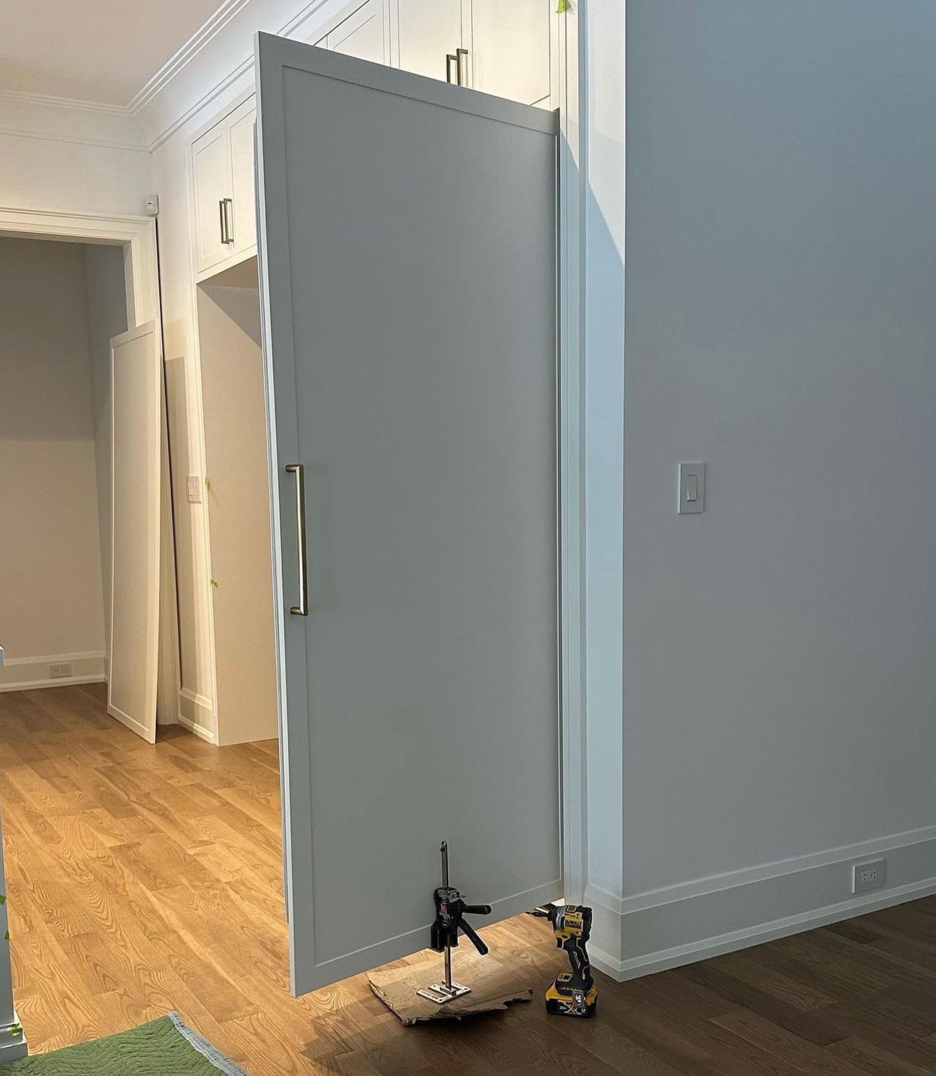 Viking Arm Lifting Pad for door installation