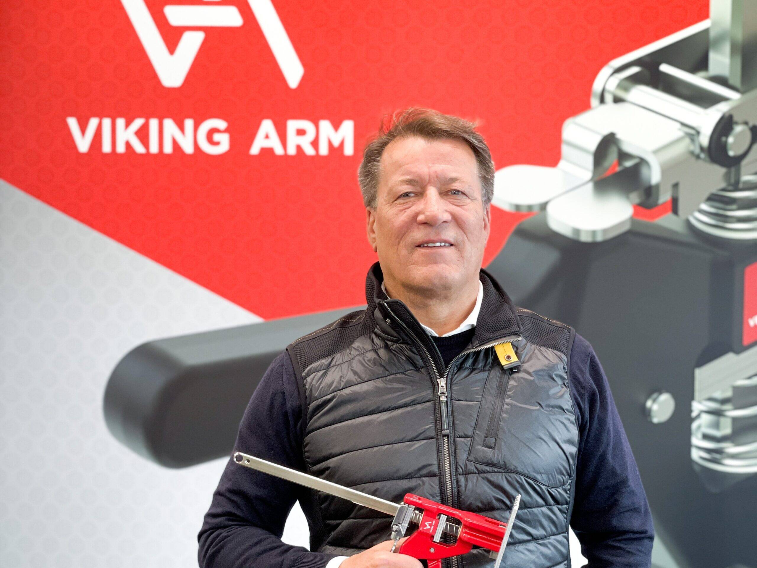 Øivind_Resch Founder of Viking Arm AS with Viking Arm tool